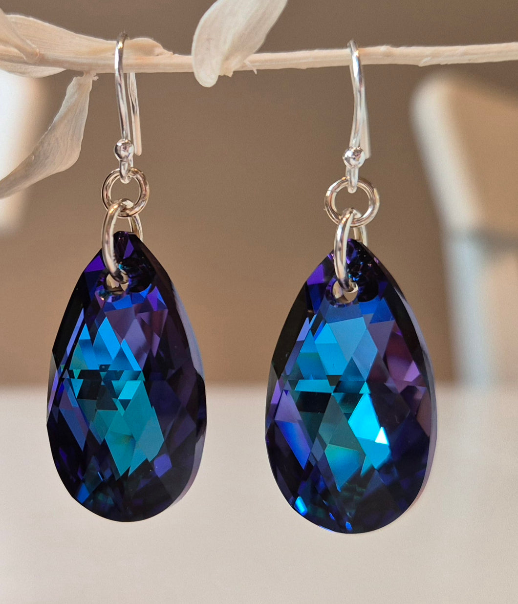 Korvakorut Swarovskin kristalleilla