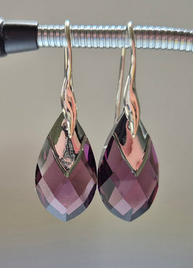 Korvakorut Swarovskin kristalleilla