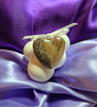 Tuhka/Karvakamu® Sydämessäni-muistokivi tuhkalla ja karvalla