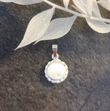 Muistoissa® tuhkakoru, Elämänlanka-riipus PYÖREÄ MINI