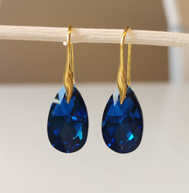 Korvakorut Swarovskin kristalleilla