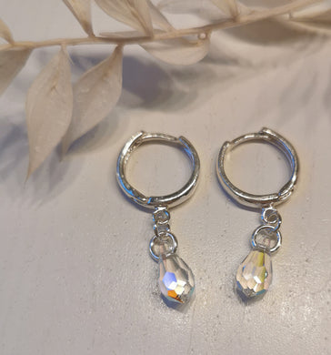 Korvakorut Swarovskin kristalleilla