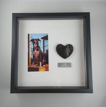 Muistotaulu Karvasydän