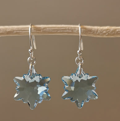 Korvakorut Swarovskin kristalleilla